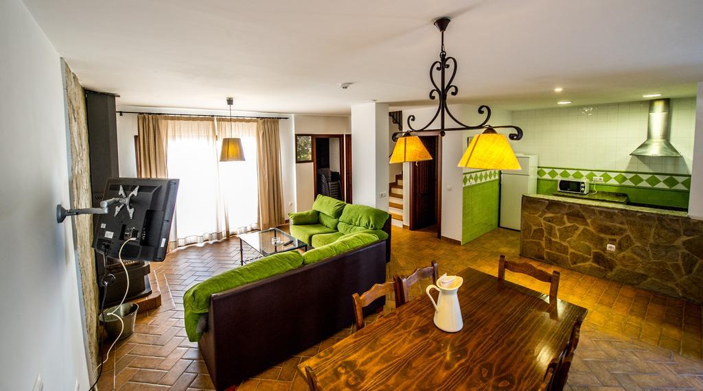 Apartamentos La Venta Del Charco Cardena Phòng bức ảnh